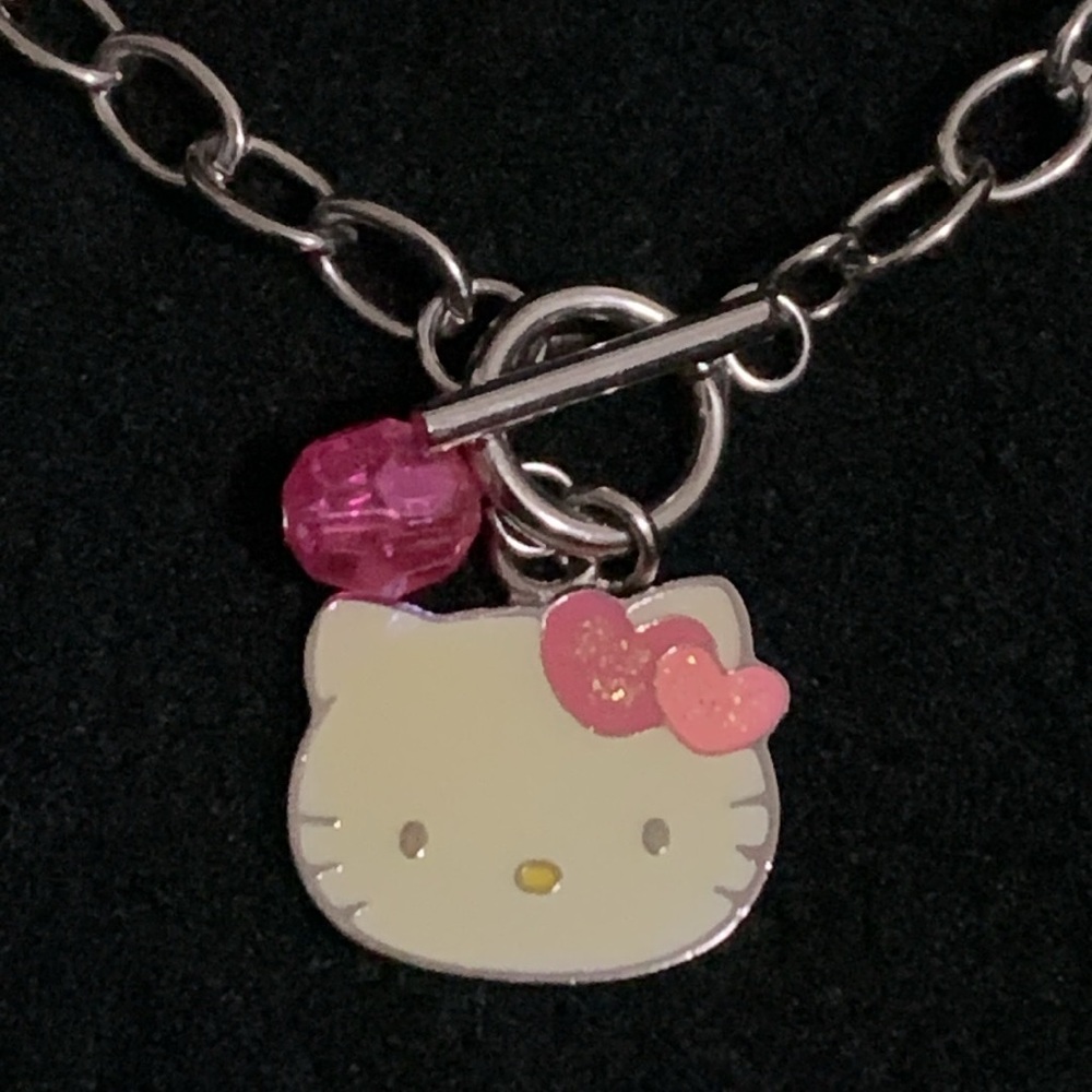Y2K Vintage Hello Kitty Enamel Necklace 16”